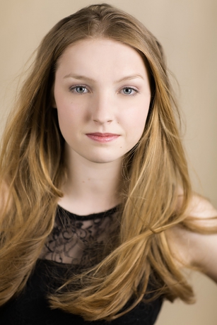 Portraits_Finja_03_2016_0246_600x900 Kopie 2