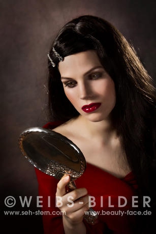 weibsbilder_schneewittchen_0050_rz_vign